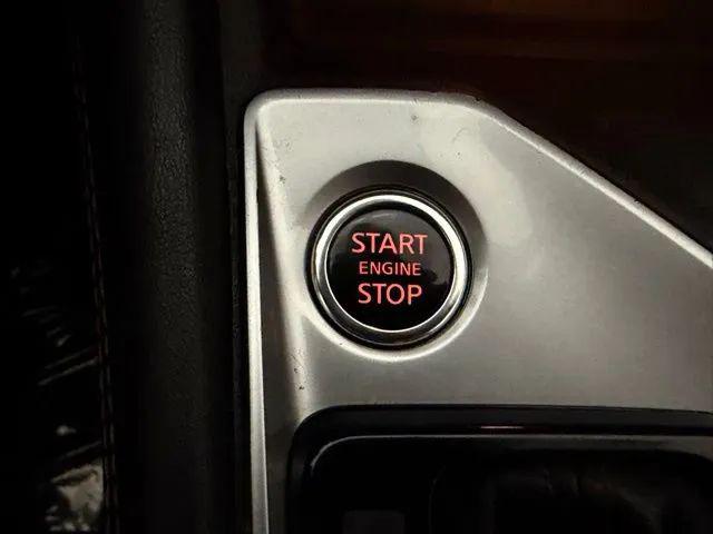 2022 Nissan Altima SR FWD