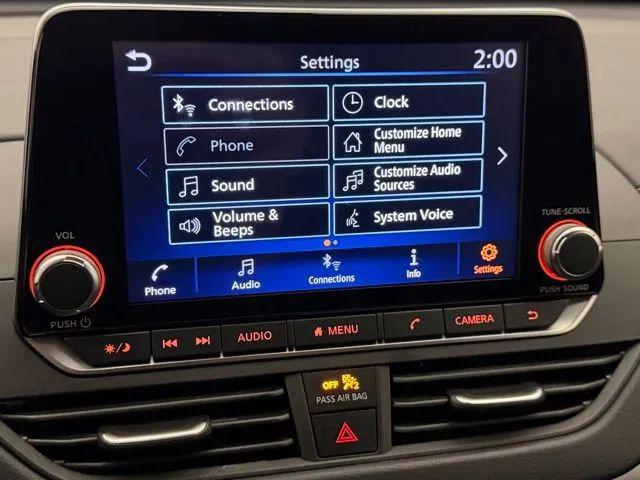 2022 Nissan Altima SR FWD