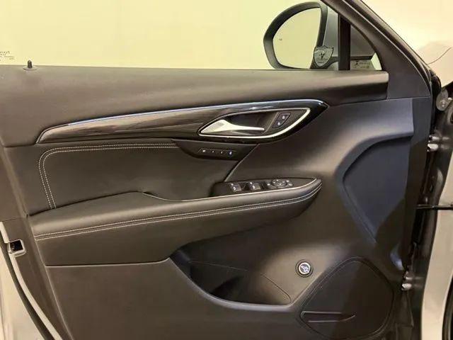 2023 Buick Envision Essence FWD