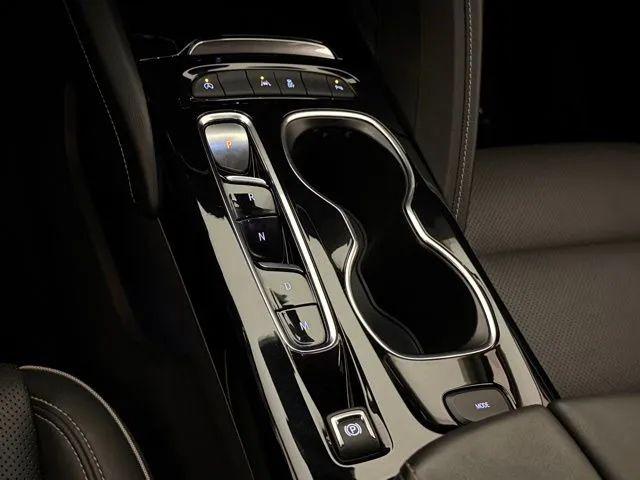 2023 Buick Envision Essence FWD