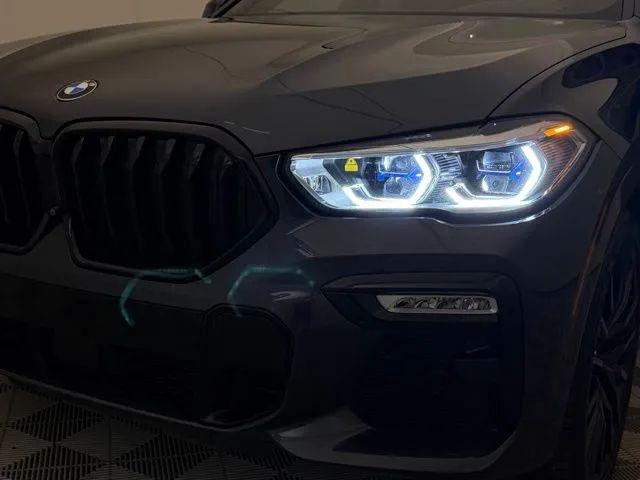 2021 BMW X6 M50i