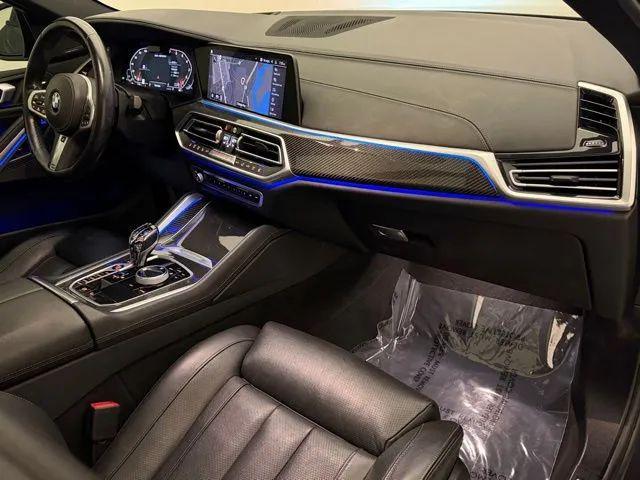 2021 BMW X6 M50i