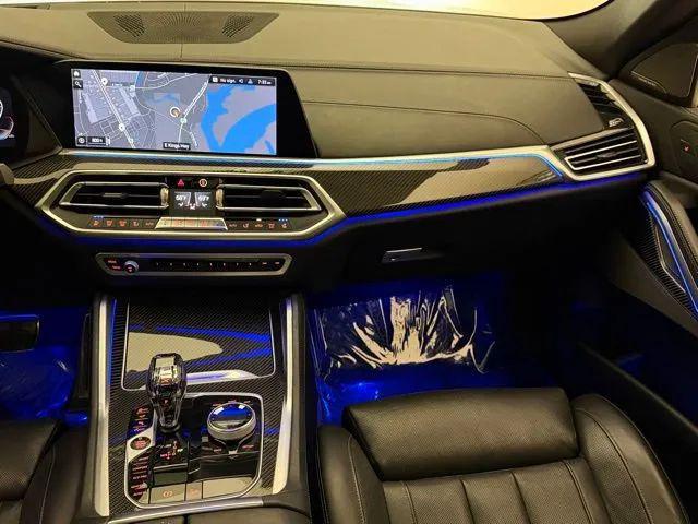 2021 BMW X6 M50i
