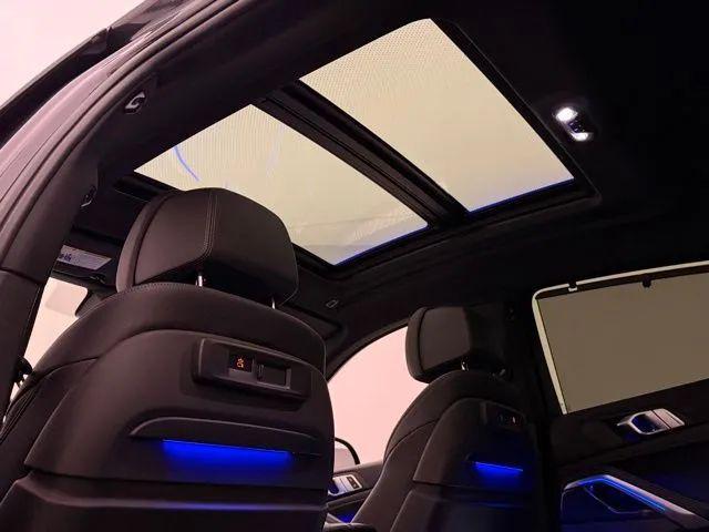 2021 BMW X6 M50i