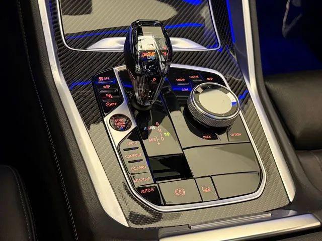2021 BMW X6 M50i