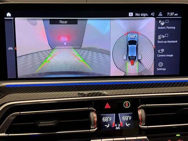 2021 BMW X6 M50i