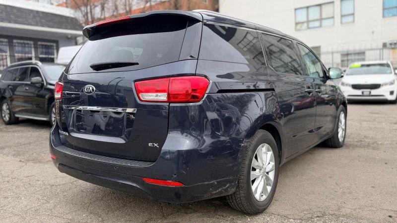 2017 Kia Sedona EX