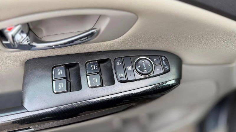 2017 Kia Sedona EX