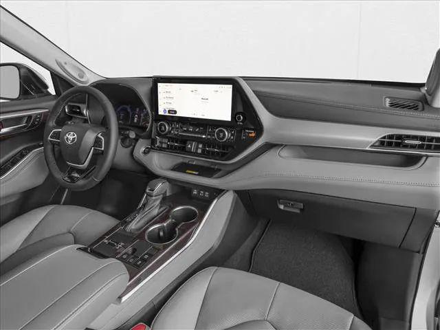 2026 Toyota Highlander Hybrid Platinum
