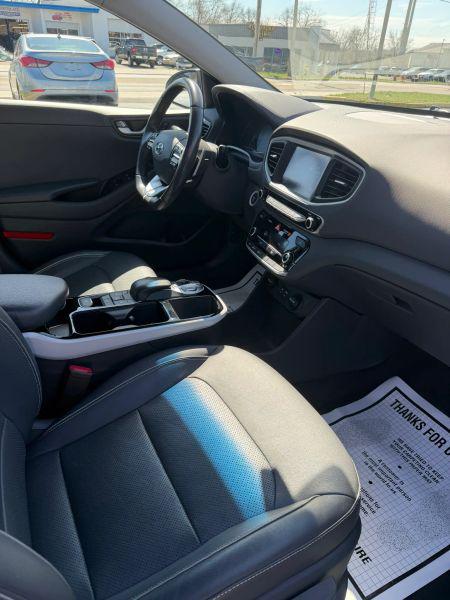 2017 Hyundai IONIQ Electric Limited