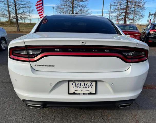 2022 Dodge Charger SXT RWD