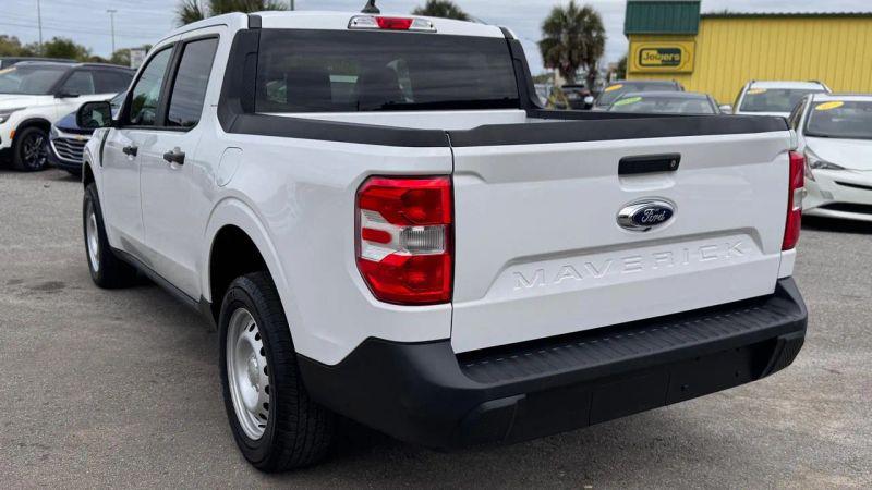 2022 Ford Maverick XL