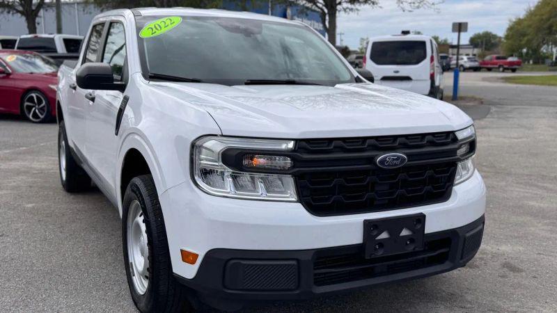 2022 Ford Maverick XL