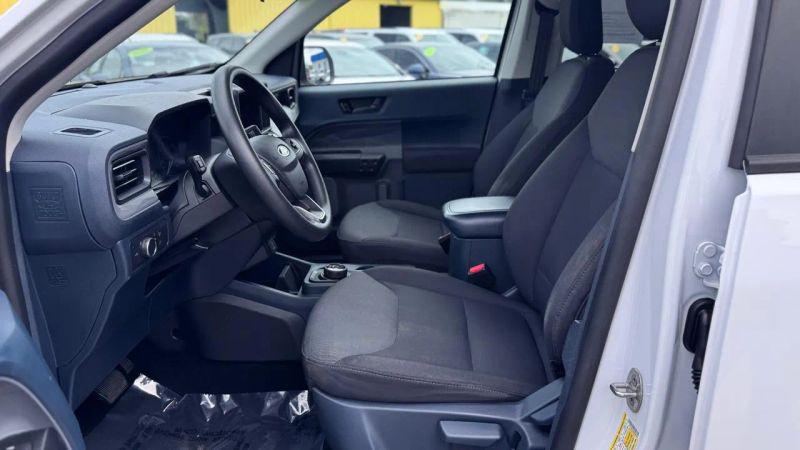 2022 Ford Maverick XL