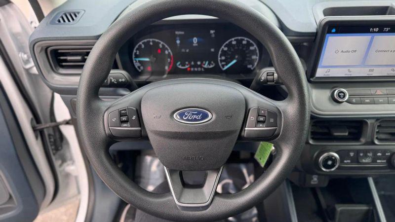 2022 Ford Maverick XL