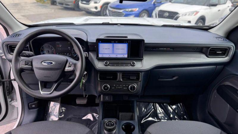 2022 Ford Maverick XL
