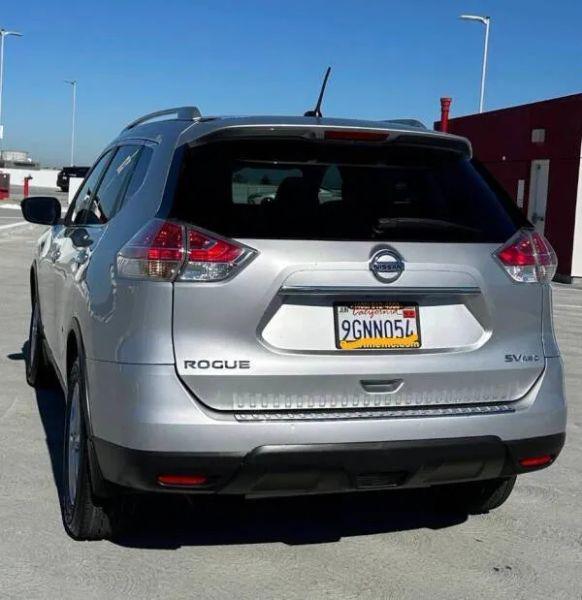 2015 Nissan Rogue SV