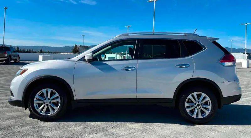 2015 Nissan Rogue SV