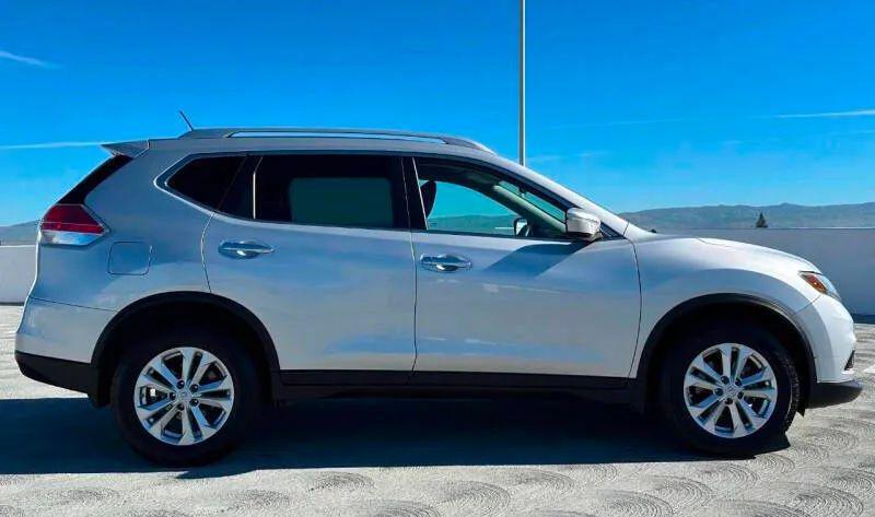2015 Nissan Rogue SV
