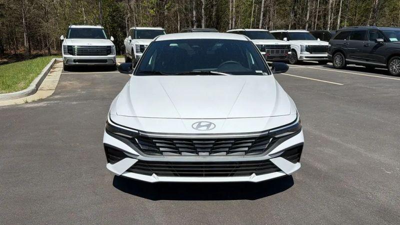 2026 Hyundai Elantra Hybrid SEL Sport