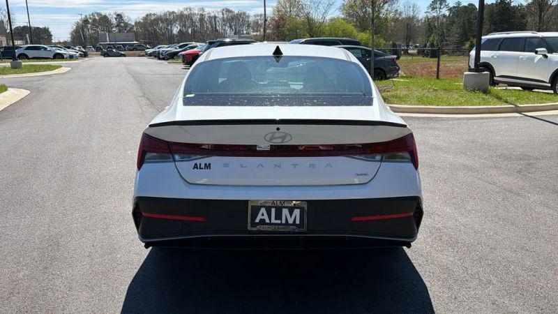 2026 Hyundai Elantra Hybrid SEL Sport