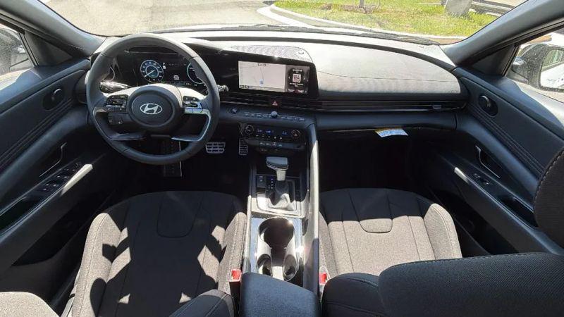 2026 Hyundai Elantra Hybrid SEL Sport