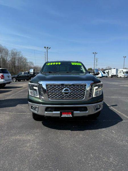 2019 Nissan Titan XD SL Diesel