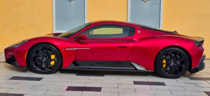 2022 Maserati C20 Base