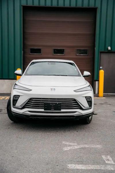 2026 Buick NV Preferred FWD