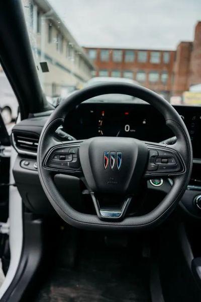 2026 Buick NV Preferred FWD