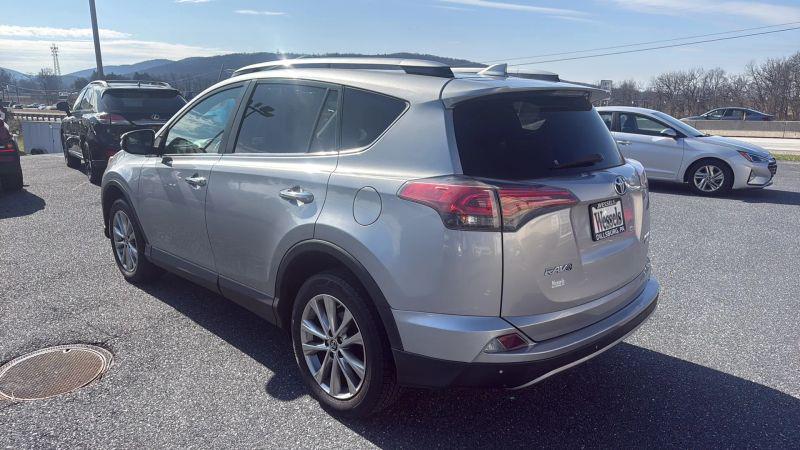 2017 Toyota RAV4 Limited