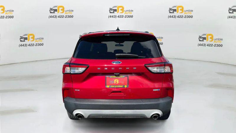 2020 Ford Escape SE