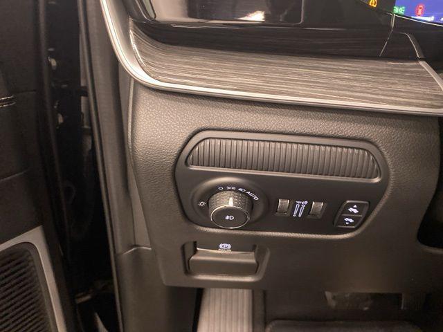 2022 Jeep Wagoneer Series II 4x4