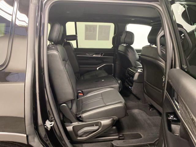 2022 Jeep Wagoneer Series II 4x4