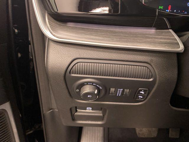 2023 Jeep Wagoneer Series II 4x4