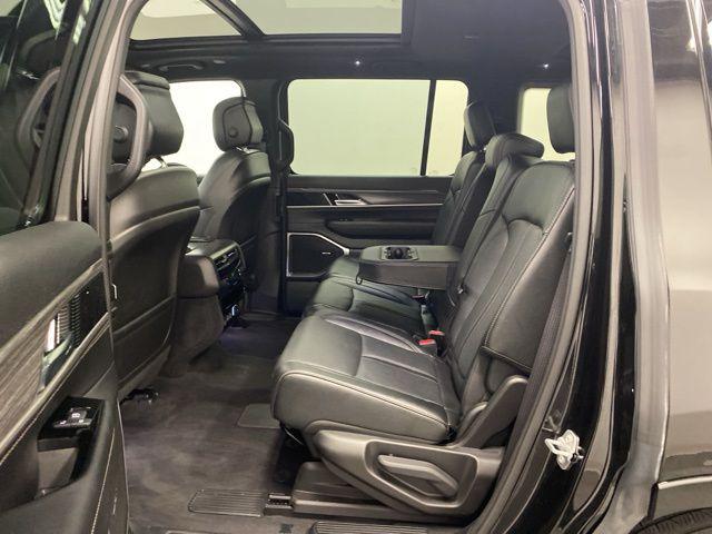2023 Jeep Wagoneer Series II 4x4