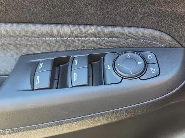 2026 Buick NV Sport Touring FWD