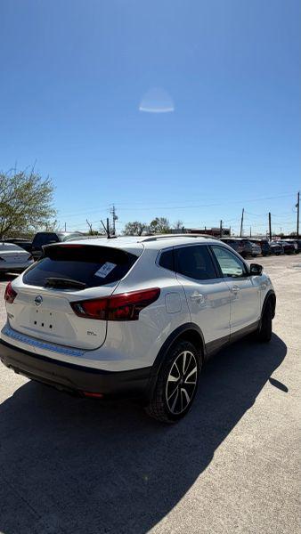 2018 Nissan Rogue Sport SL