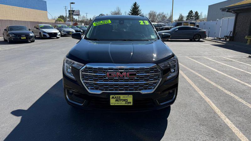 2023 GMC Terrain AWD AT4