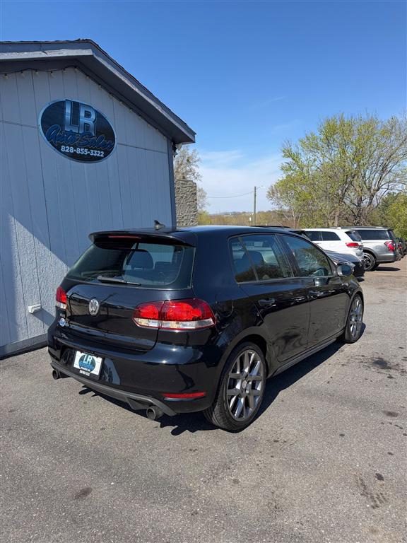 2014 Volkswagen GTI Wolfsburg Edition