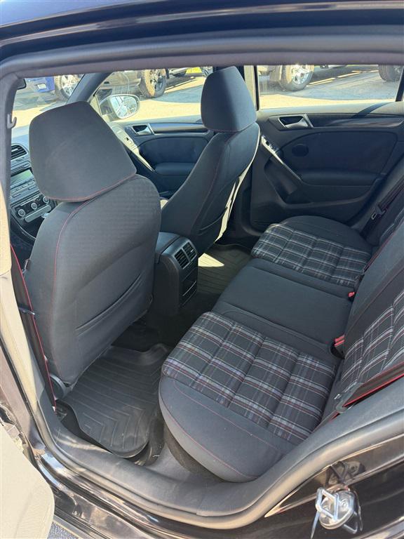 2014 Volkswagen GTI Wolfsburg Edition