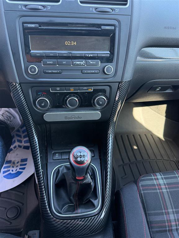 2014 Volkswagen GTI Wolfsburg Edition