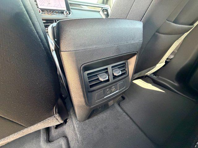 2026 GMC Canyon Elevation, RWD