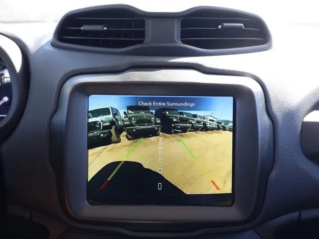 2023 Jeep Renegade Latitude 4x4