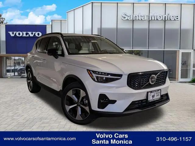 2026 Volvo XC40 Plus, B5 AWD Gas (mild hybrid), Dark for sale in Santa Monica, CA