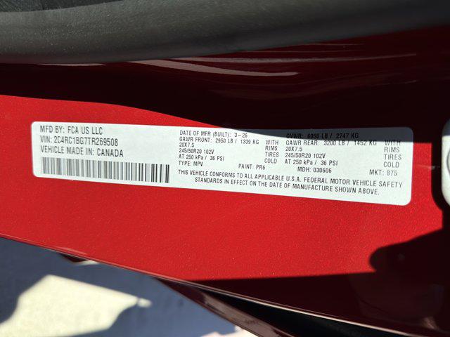 2026 Chrysler Pacifica Select
