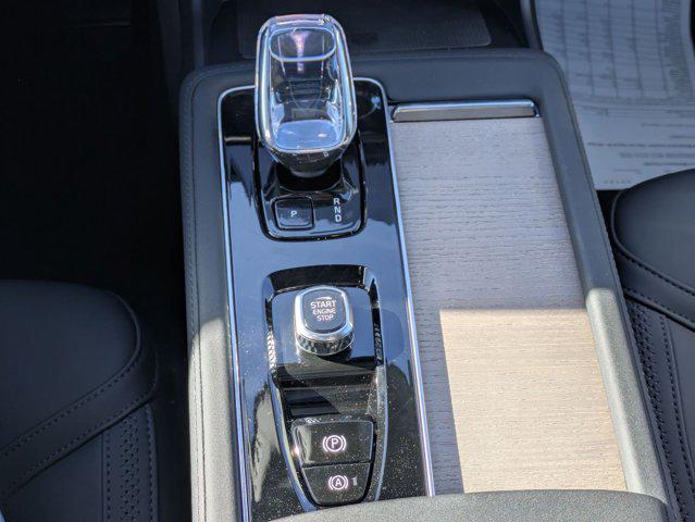 2026 Volvo XC90 Plug-In Hybrid Plus, T8 AWD, Electric/Gasoline, Bright, 6 Seats