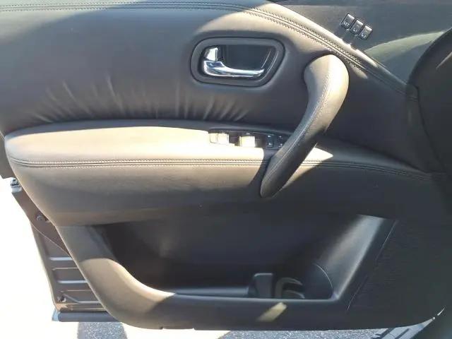 2023 Nissan Armada SL 4WD