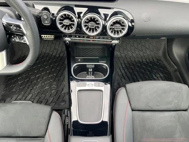 2026 Mercedes-Benz CLA 250 4MATIC