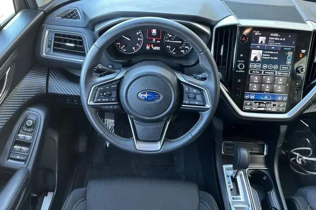 2025 Subaru Ascent Premium 8-Passenger
